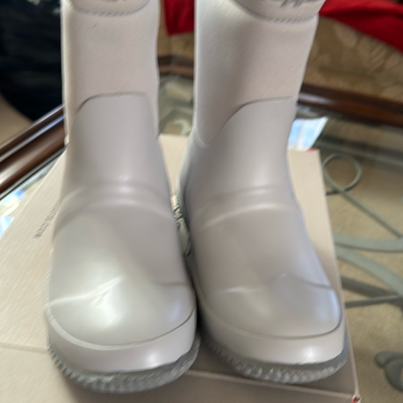 Hunter Girl's Original Insulated Boot (Little Kid/Big Kid)White Willow 4 Big kid